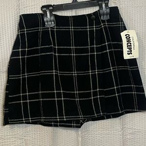 California Concepts Felt Skort